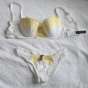 Adore Me White and Yellow Lace Bra